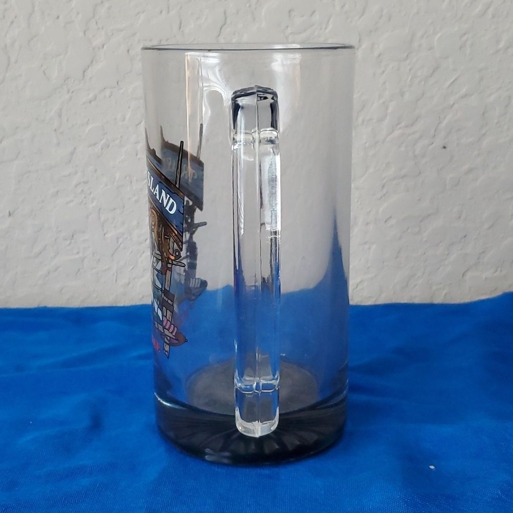 Vintage Treasure Island at The Mirage Las Vegas Glass Beer Mug Pirate Skull - Picture 2 of 7